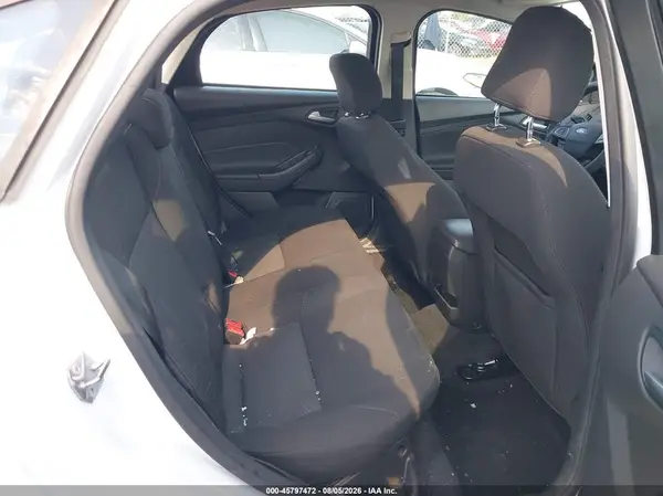 1FADP3F26HL320138 2017 FORD FOCUS - Image 8