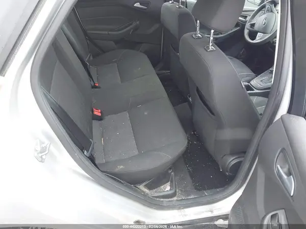 1FADP3F26HL326442 2017 FORD FOCUS - Image 8