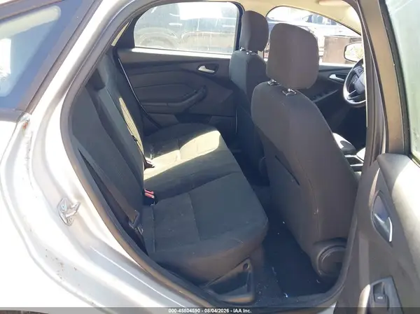 1FADP3F26HL339823 2017 FORD FOCUS - Image 8