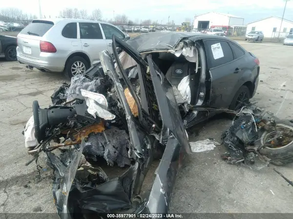 1FADP3F26JL202547 2018 FORD FOCUS - Image 2