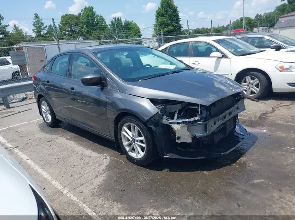 1FADP3F26JL208672 2018 FORD FOCUS - Image 1
