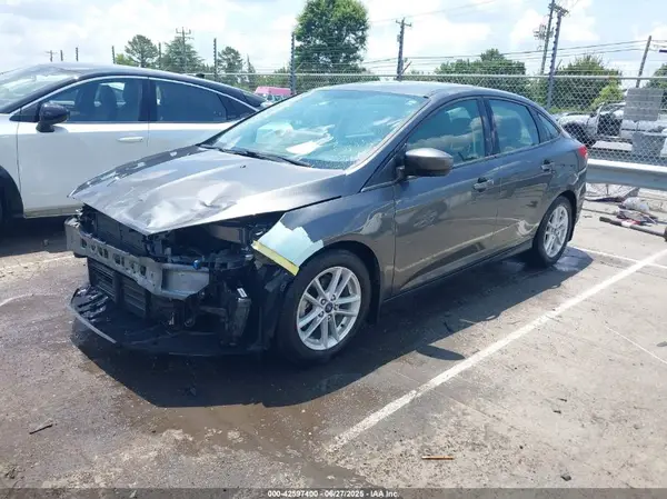 1FADP3F26JL208672 2018 FORD FOCUS - Image 2