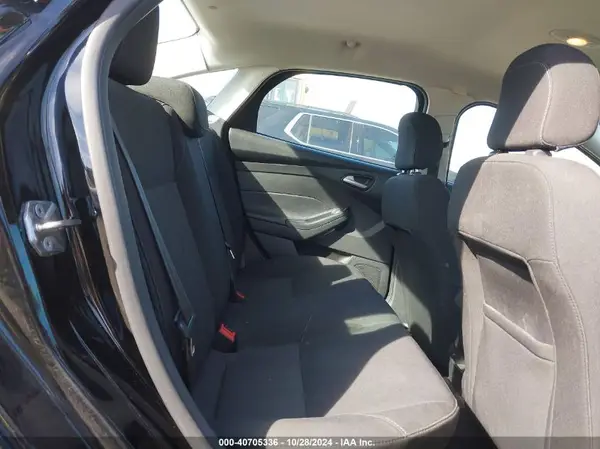 1FADP3F26JL214102 2018 FORD FOCUS - Image 8