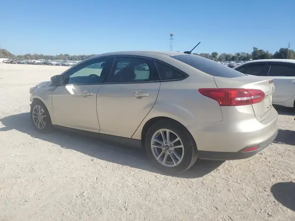 1FADP3F26JL226363 2018 FORD FOCUS - Image 2