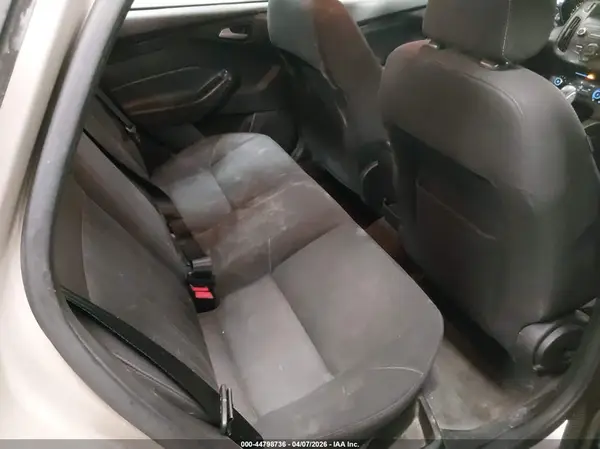 1FADP3F26JL231515 2018 FORD FOCUS - Image 8