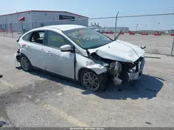 1FADP3F26JL231935 2018 FORD FOCUS