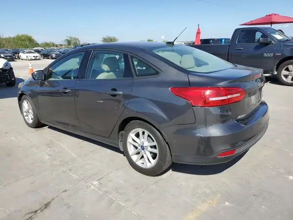 1FADP3F26JL242045 2018 FORD FOCUS - Image 2