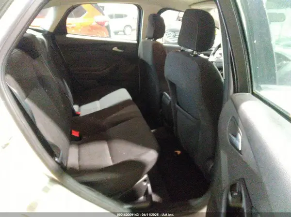 1FADP3F26JL266040 2018 FORD FOCUS - Image 8