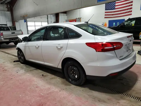 1FADP3F26JL267575 2018 FORD FOCUS - Image 2