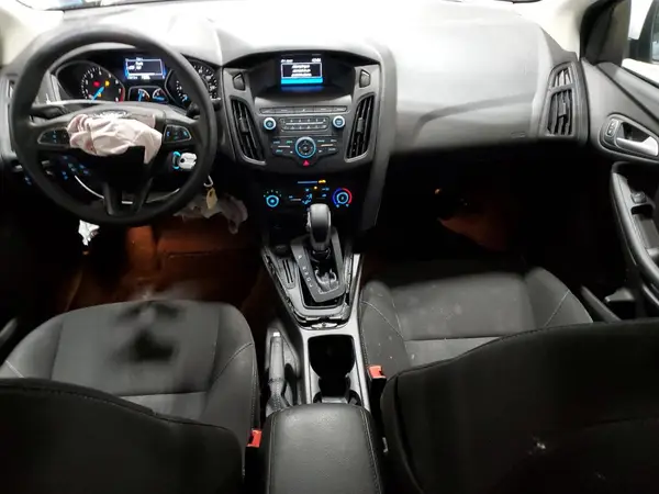 1FADP3F26JL267575 2018 FORD FOCUS - Image 8