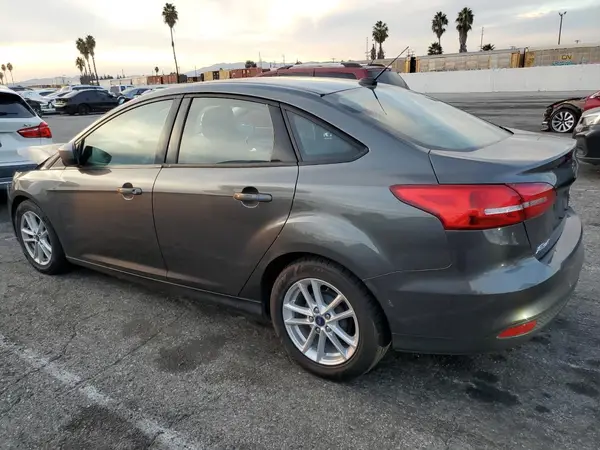 1FADP3F26JL269228 2018 FORD FOCUS - Image 2