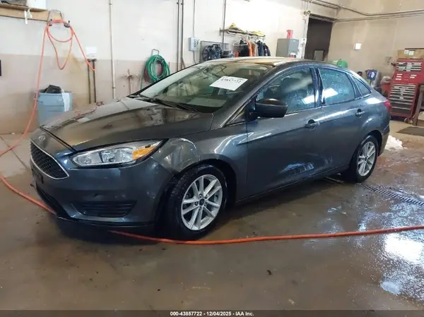 1FADP3F26JL269925 2018 FORD FOCUS - Image 2
