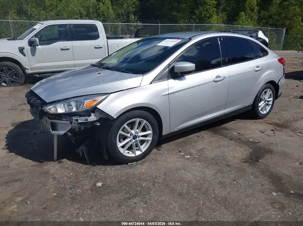 1FADP3F26JL272758 2018 FORD FOCUS - Image 2