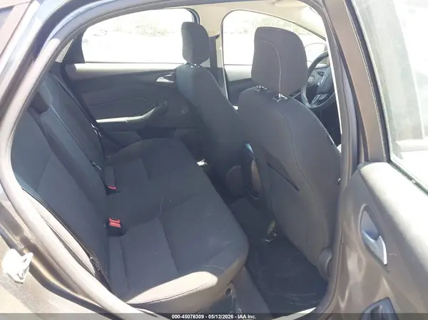 1FADP3F26JL272890 2018 FORD FOCUS - Image 8