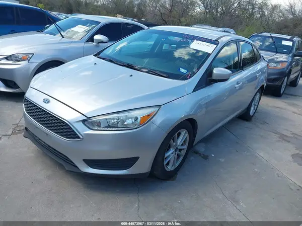 1FADP3F26JL274977 2018 FORD FOCUS - Image 2