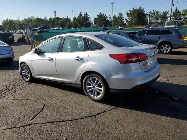 1FADP3F26JL278091 2018 FORD FOCUS - Image 2