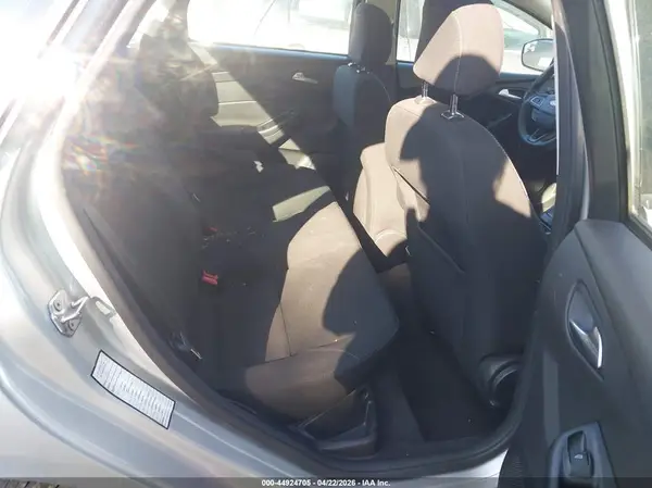 1FADP3F26JL280813 2018 FORD FOCUS - Image 8
