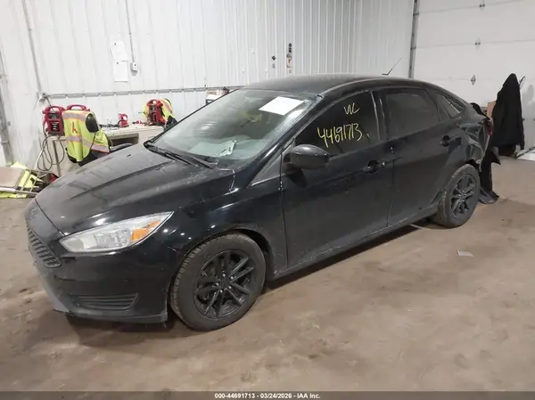 1FADP3F26JL291777 2018 FORD FOCUS - Image 2