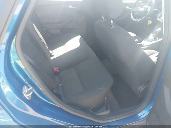 1FADP3F26JL295666 2018 FORD FOCUS - Image 8