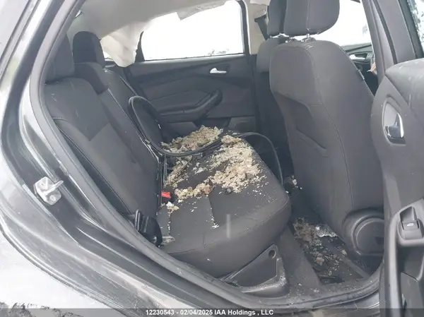 1FADP3F26JL305855 2018 FORD FOCUS - Image 8