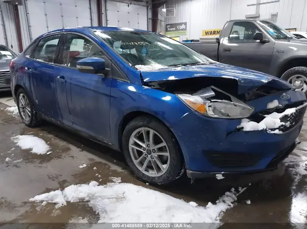 1FADP3F26JL312725 2018 FORD FOCUS - Image 1