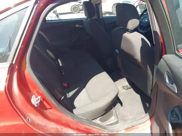 1FADP3F26JL321831 2018 FORD FOCUS - Image 8