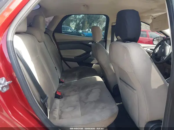 1FADP3F26JL323109 2018 FORD FOCUS - Image 8