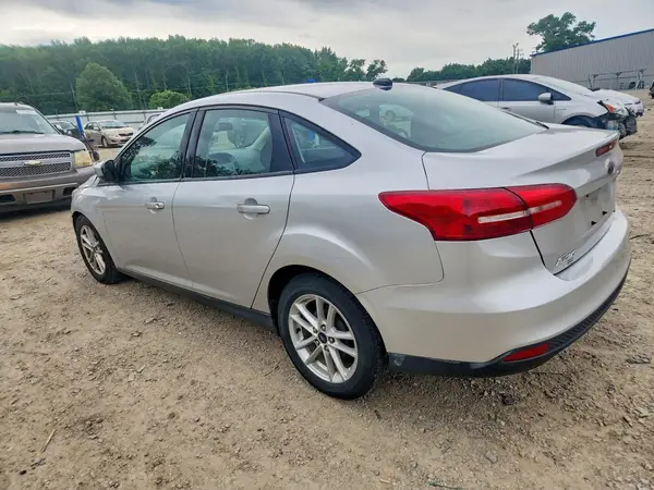 1FADP3F26JL324101 2018 FORD FOCUS - Image 2