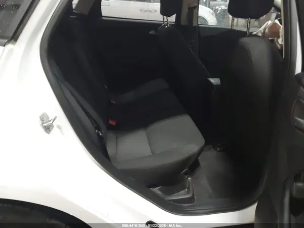 1FADP3F26JL324180 2018 FORD FOCUS - Image 8