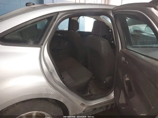 1FADP3F26JL324261 2018 FORD FOCUS - Image 8