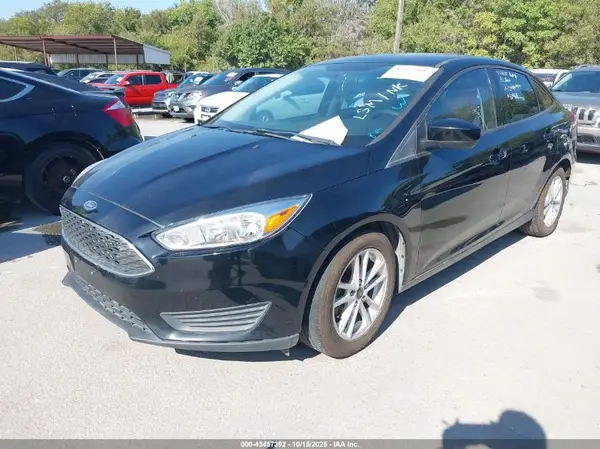 1FADP3F26JL324518 2018 FORD FOCUS - Image 2