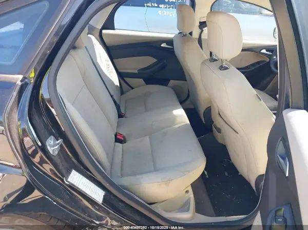 1FADP3F26JL324518 2018 FORD FOCUS - Image 8