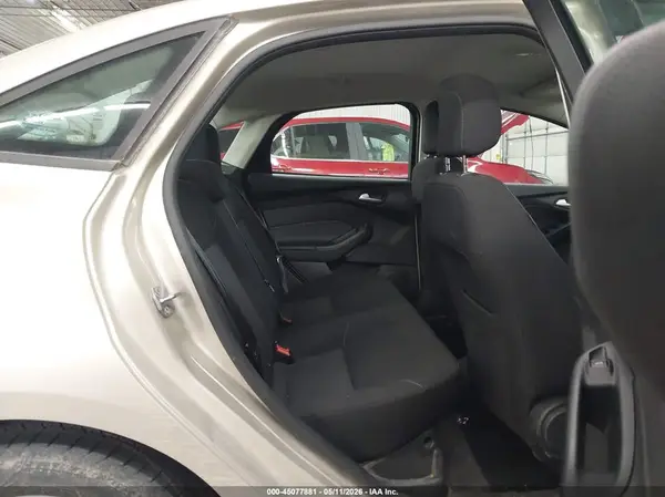 1FADP3F26JL328441 2018 FORD FOCUS - Image 8