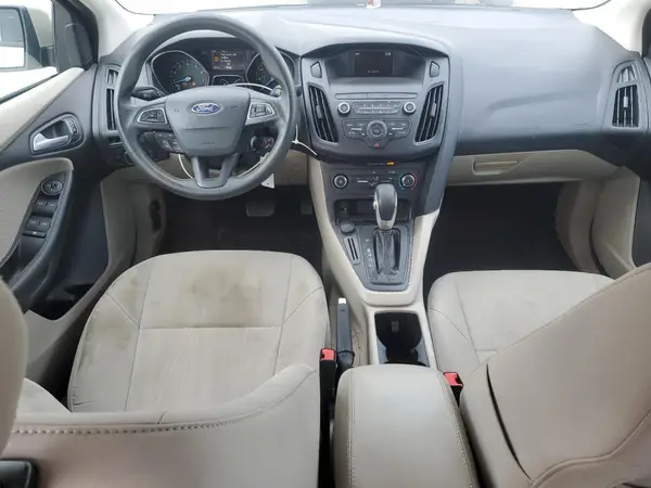 1FADP3F26JL329587 2018 FORD FOCUS - Image 8