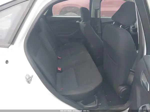 1FADP3F27GL201870 2016 FORD FOCUS - Image 8