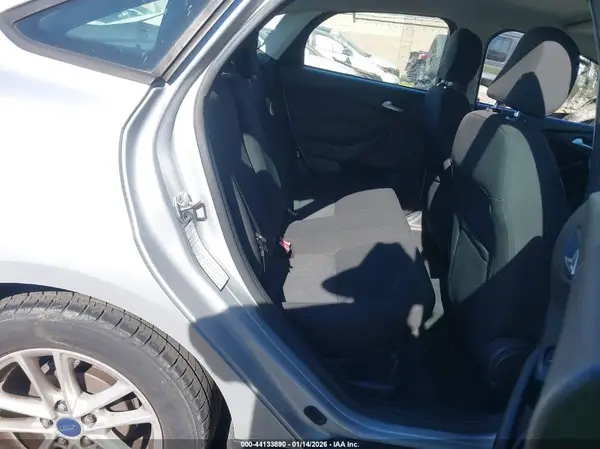 1FADP3F27GL205868 2016 FORD FOCUS - Image 8