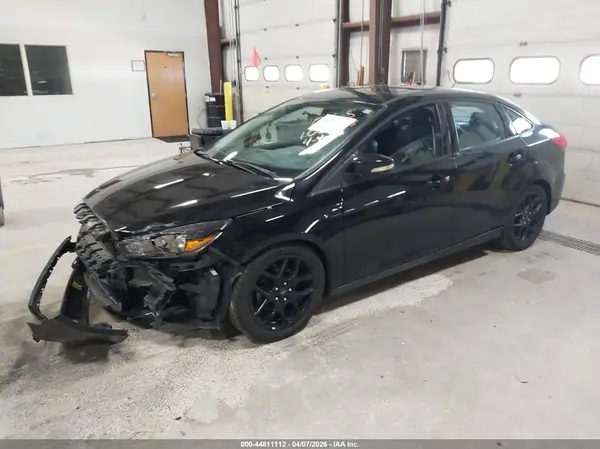 1FADP3F27GL212125 2016 FORD FOCUS - Image 2