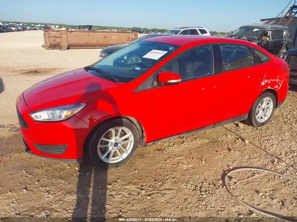 1FADP3F27GL214005 2016 FORD FOCUS - Image 2