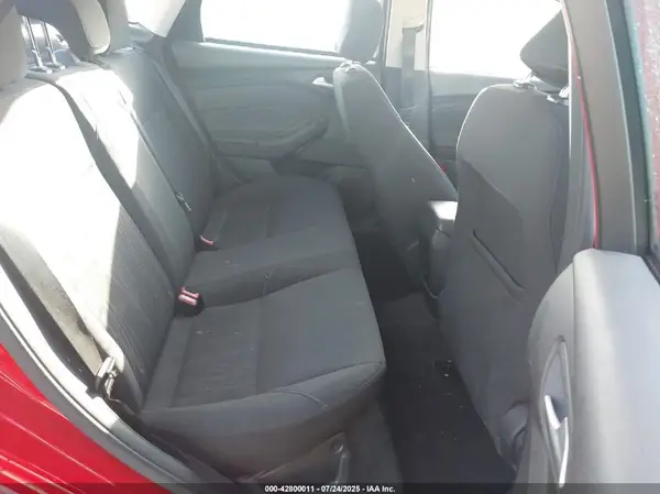 1FADP3F27GL214005 2016 FORD FOCUS - Image 8