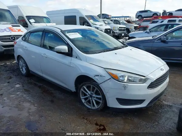 1FADP3F27GL217745 2016 FORD FOCUS - Image 1