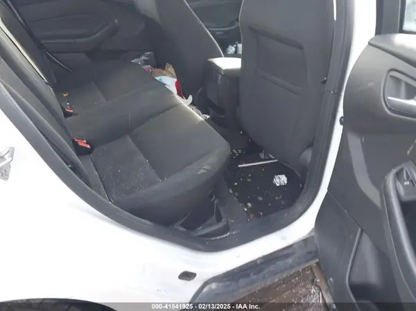 1FADP3F27GL217745 2016 FORD FOCUS - Image 8
