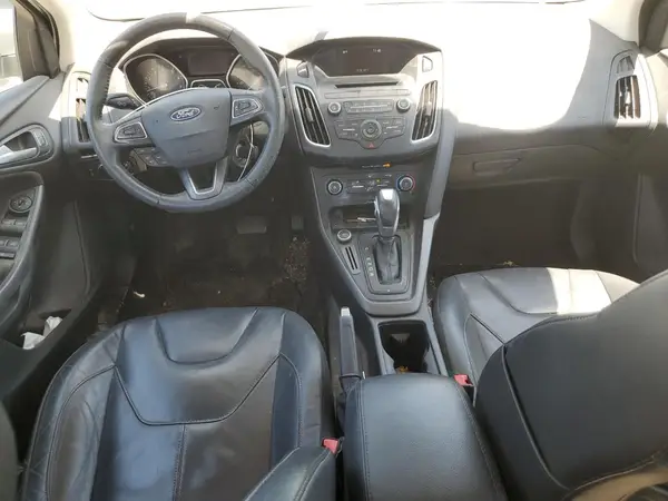 1FADP3F27GL222122 2016 FORD FOCUS - Image 8