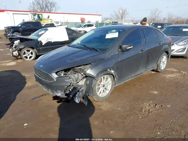 1FADP3F27GL223688 2016 FORD FOCUS - Image 2