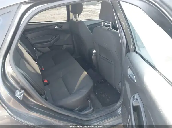 1FADP3F27GL223688 2016 FORD FOCUS - Image 8
