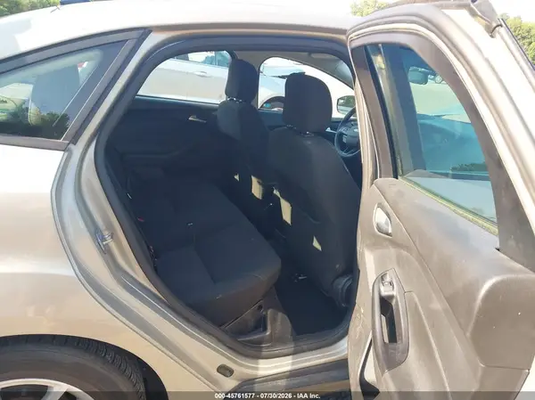 1FADP3F27GL232908 2016 FORD FOCUS - Image 8
