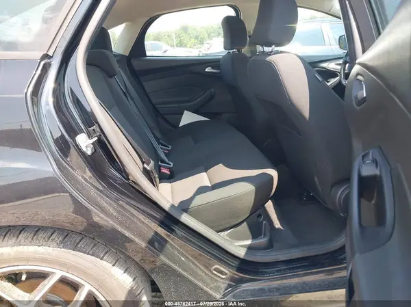 1FADP3F27GL236375 2016 FORD FOCUS - Image 8