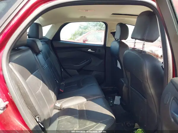 1FADP3F27GL237381 2016 FORD FOCUS - Image 8