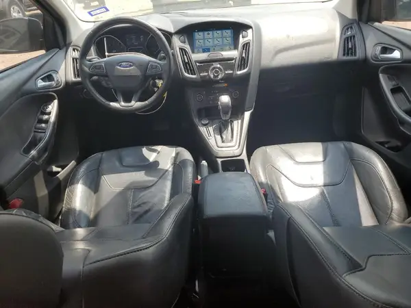 1FADP3F27GL237946 2016 FORD FOCUS - Image 8