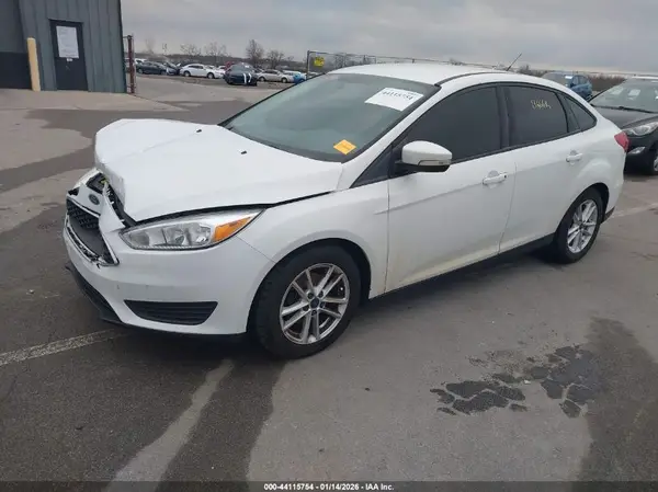 1FADP3F27GL255623 2016 FORD FOCUS - Image 2