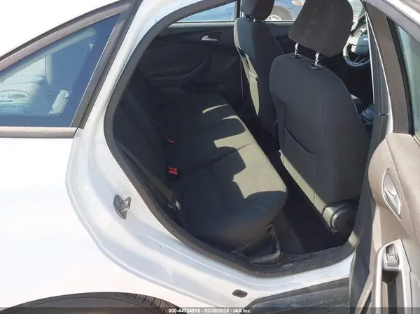 1FADP3F27GL266721 2016 FORD FOCUS - Image 8
